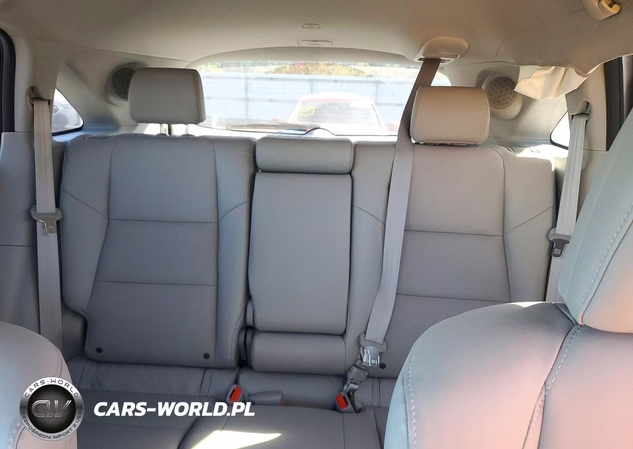 2018 Acura Rdx Technology VIN:5J8TB4H55JL014993 - 10