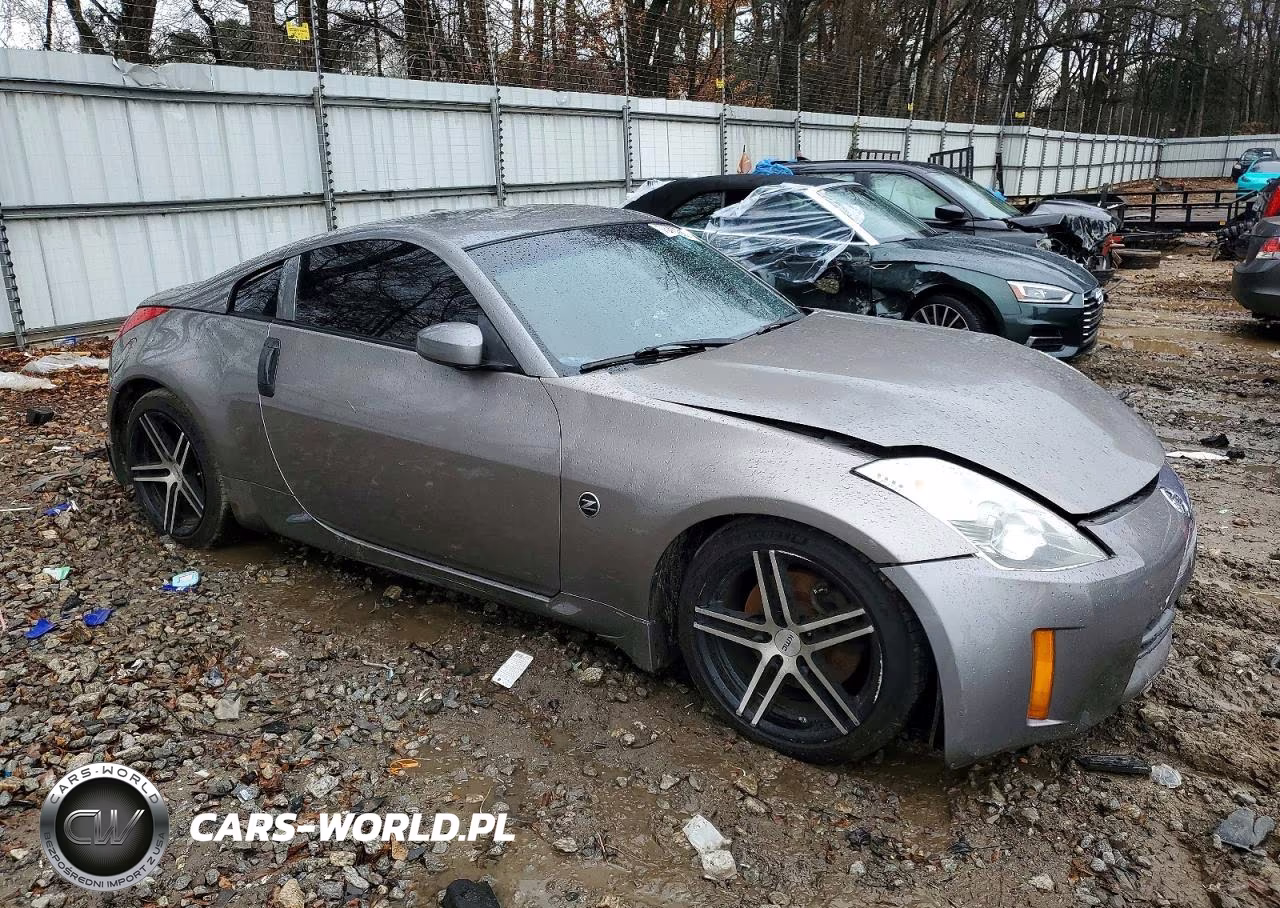 2008 Nissan 350Z Coupe VIN:JN1BZ34D58M701346 - 4