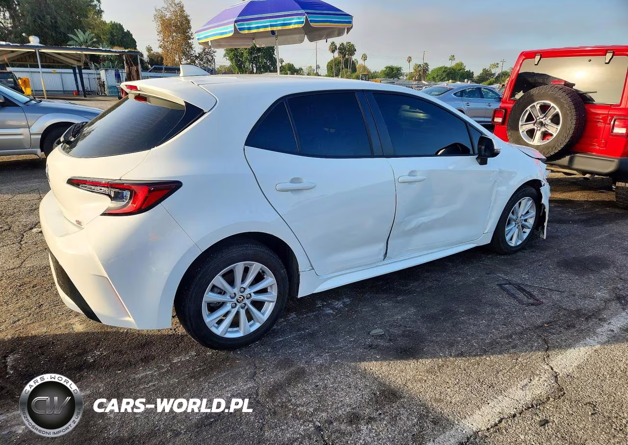 2024 Toyota Corolla Hatchback Se VIN:JTND4MBE9R3229063 - 3