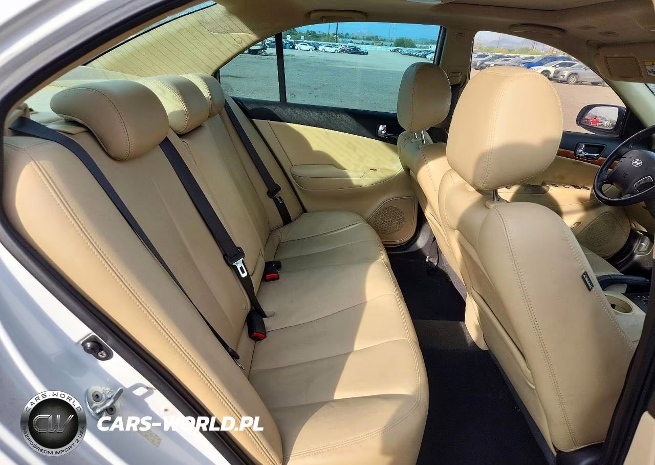 2010 Hyundai Sonata Limited V6 VIN:5NPEU4AF7AH640263 - 10