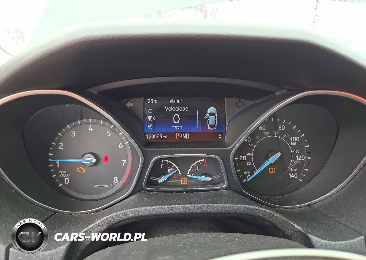 2015 Ford Focus Se VIN:1FADP3F20FL208531 - 9