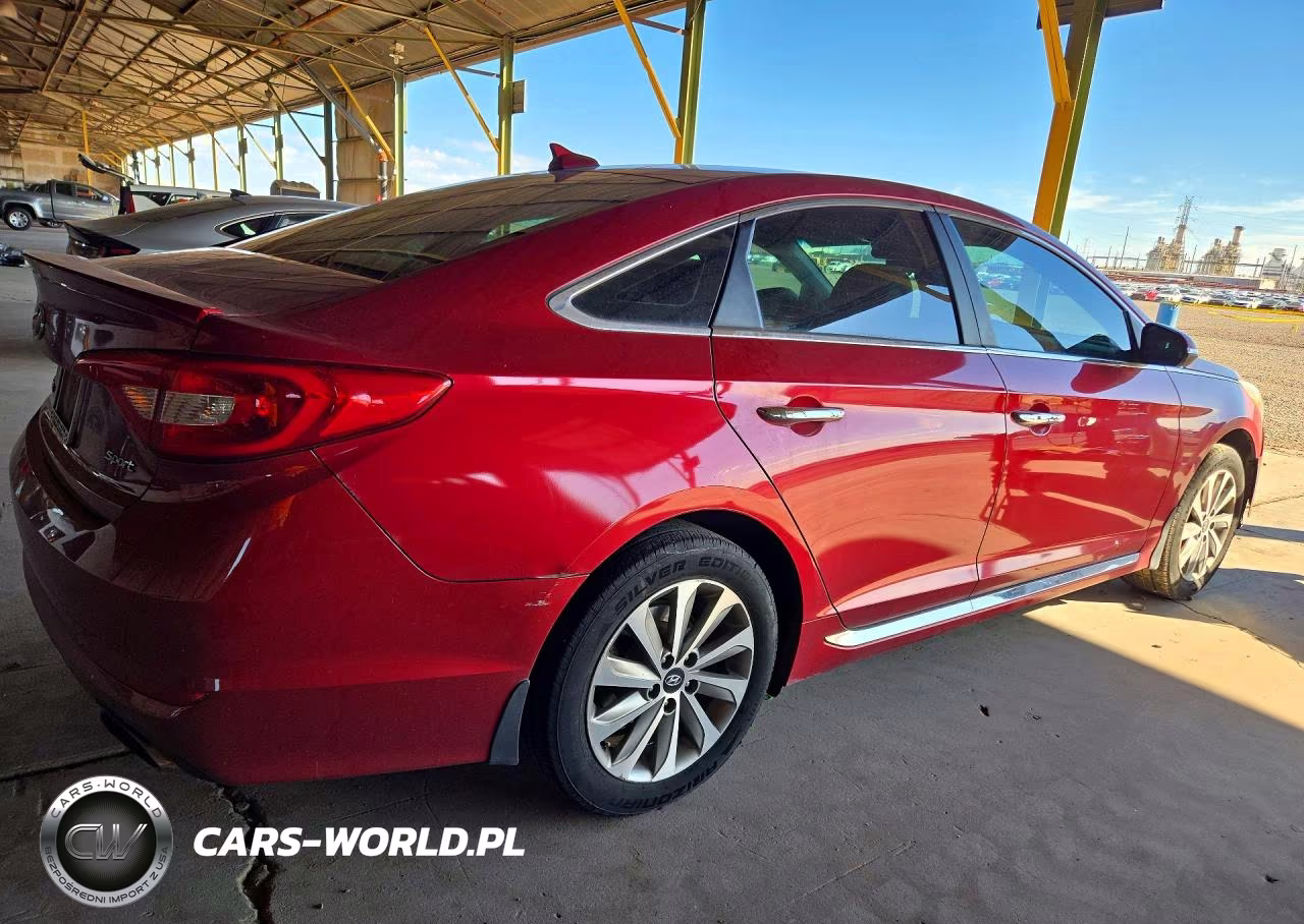 2016 Hyundai Sonata Sport VIN:5NPE34AF0GH318754 - 3