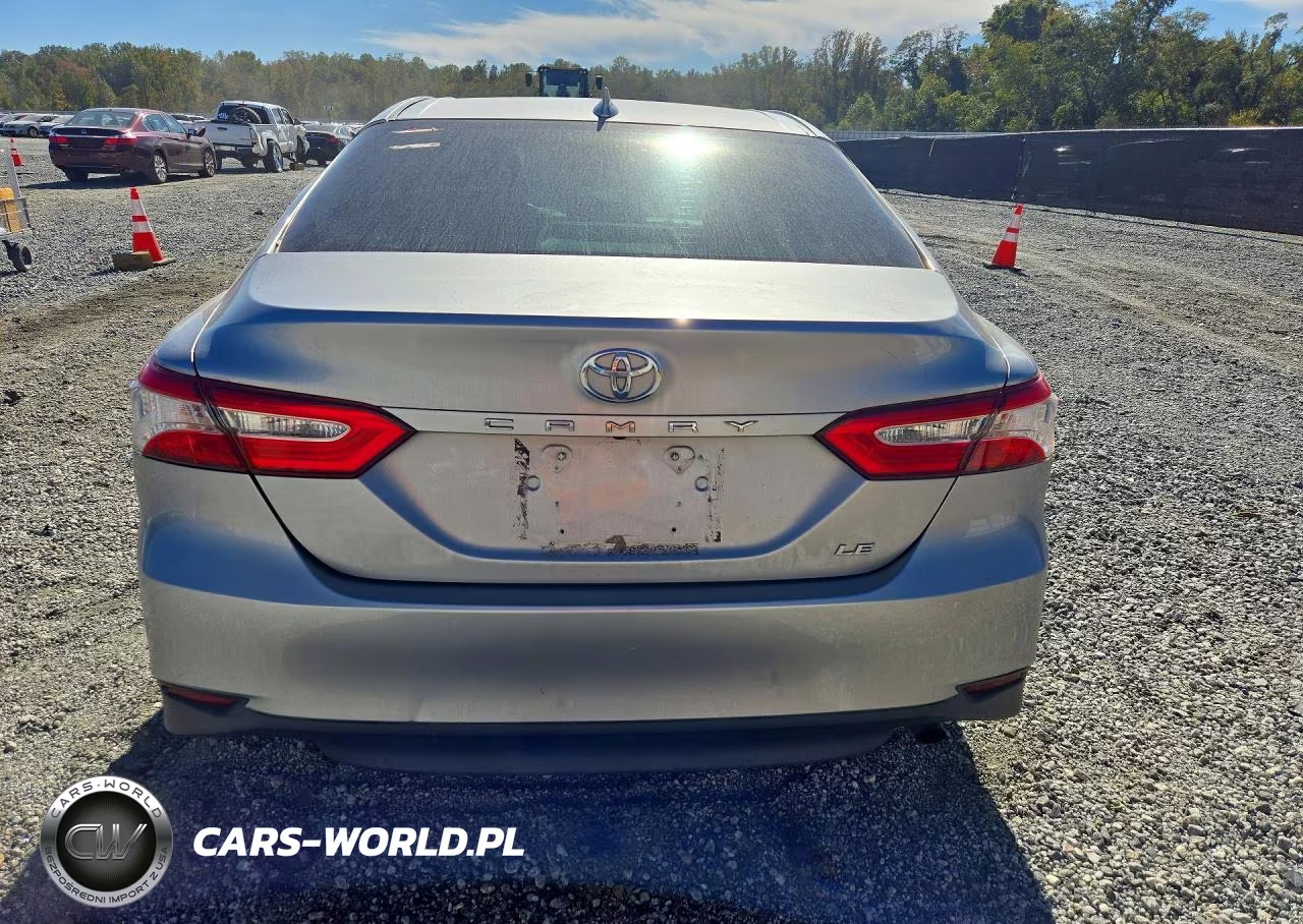 2019 Toyota Camry Le VIN:4T1B11HK3KU763848 - 6