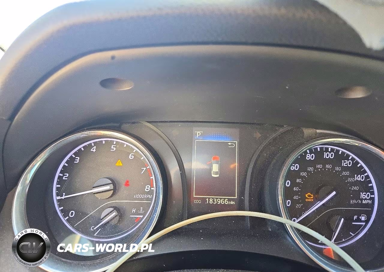 2019 Toyota Camry Le VIN:4T1B11HK3KU763848 - 9