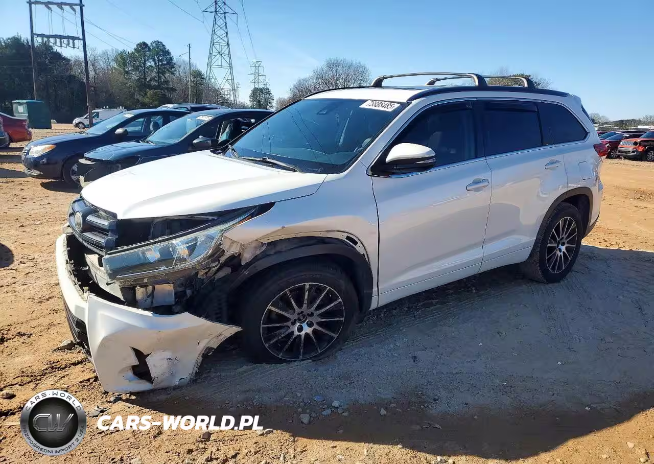 2018 Toyota Highlander Se
