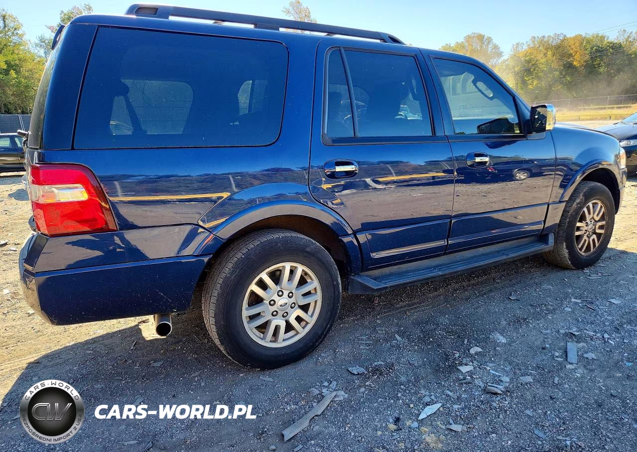 2011 Ford Expedition Xlt VIN:1FMJU1J51BEF55632 - 3