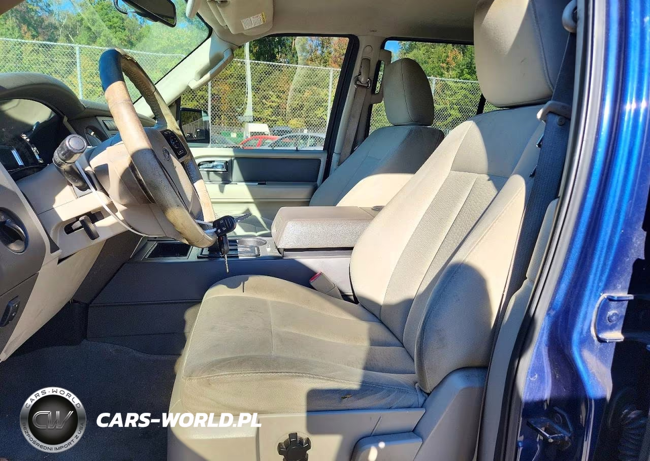 2011 Ford Expedition Xlt VIN:1FMJU1J51BEF55632 - 7