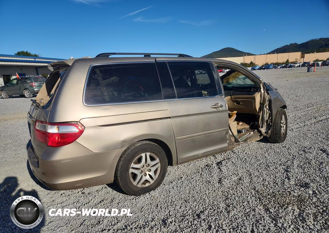 2005 Honda Odyssey Ex VIN:5FNRL38445B029436 - 3