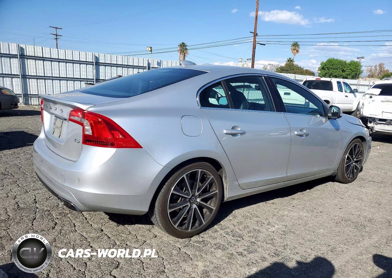 2016 Volvo S60 Premier VIN:YV126MFKXG2396180 - 3