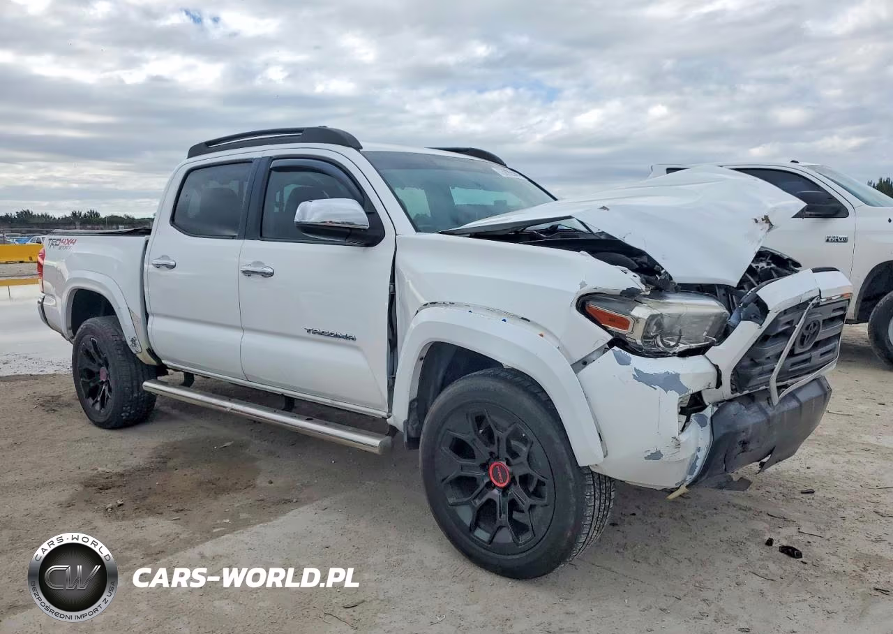 2016 Toyota Tacoma Double Cab VIN:5TFAX5GN6GX059019 - 4