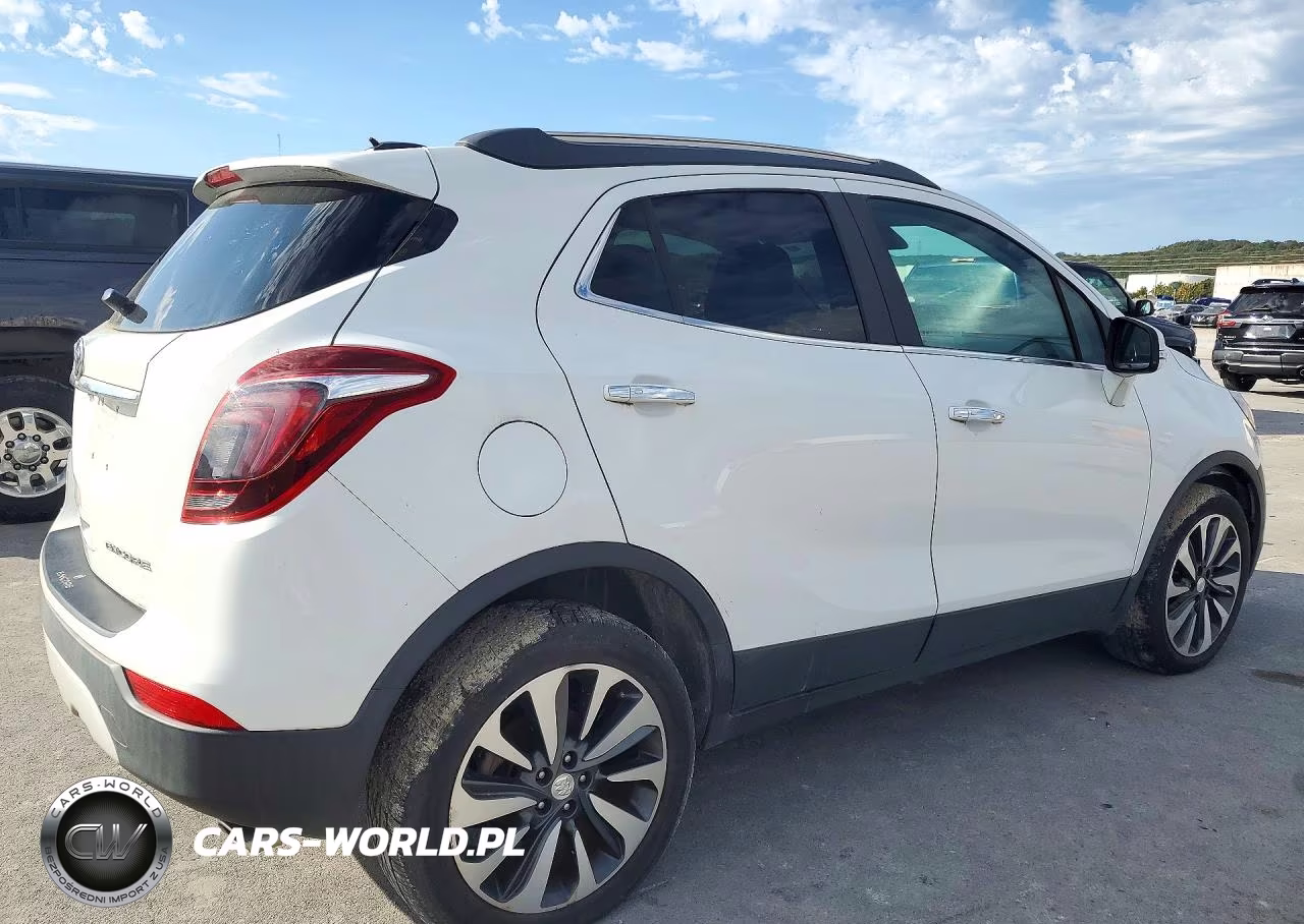 2020 Buick Encore Essence VIN:KL4CJCSB2LB057796 - 3