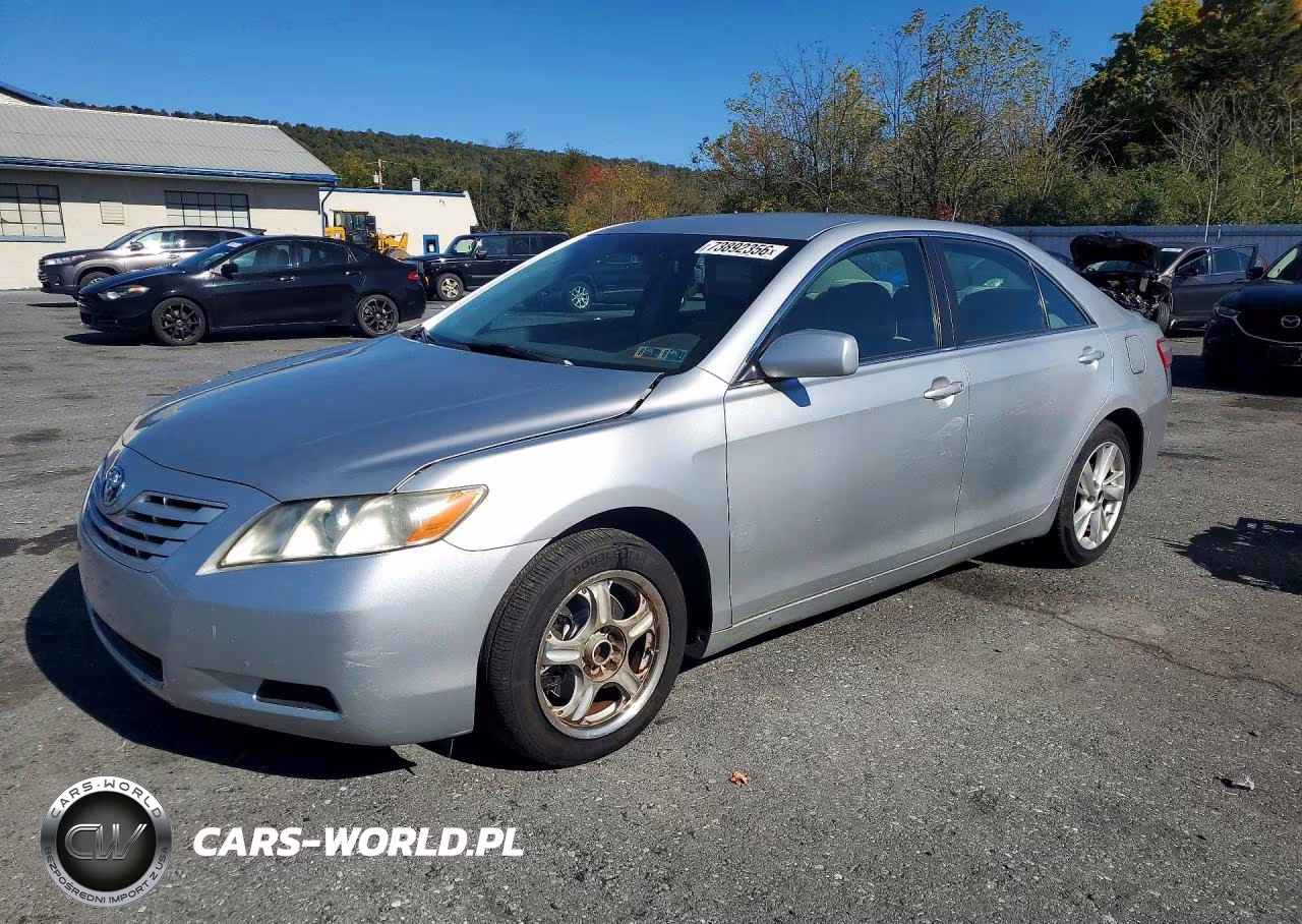2007 Toyota Camry Le – zdjęcie 1 z 12