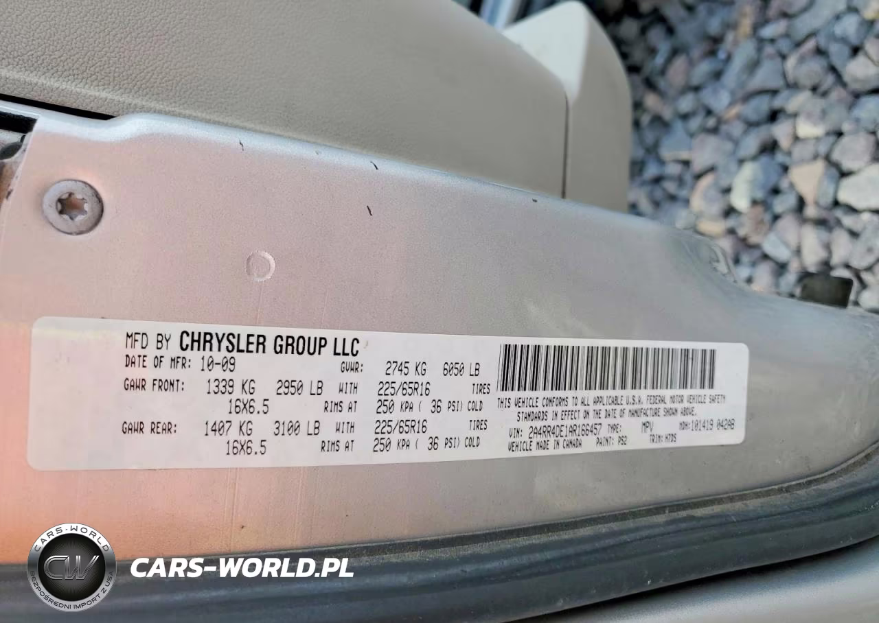 2010 Chrysler Town & Country Lx VIN:2A4RR4DE1AR166457 - 13