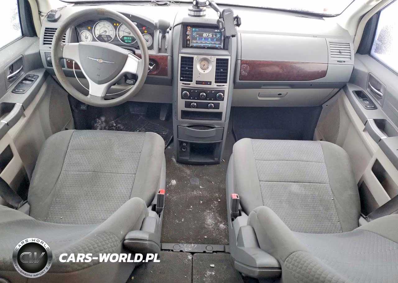 2010 Chrysler Town & Country Lx VIN:2A4RR4DE1AR166457 - 8