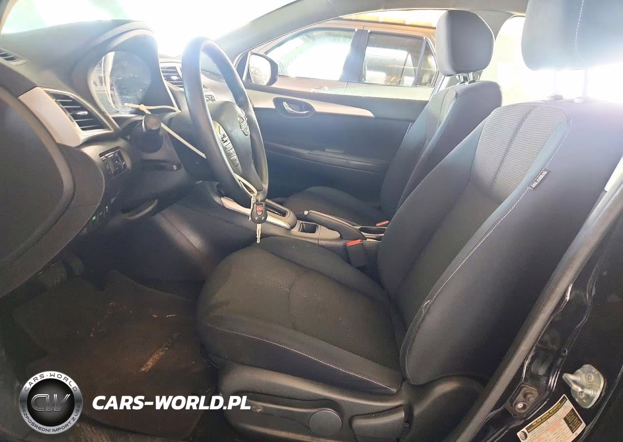 2016 Nissan Sentra S VIN:3N1AB7AP4GY304700 - 7