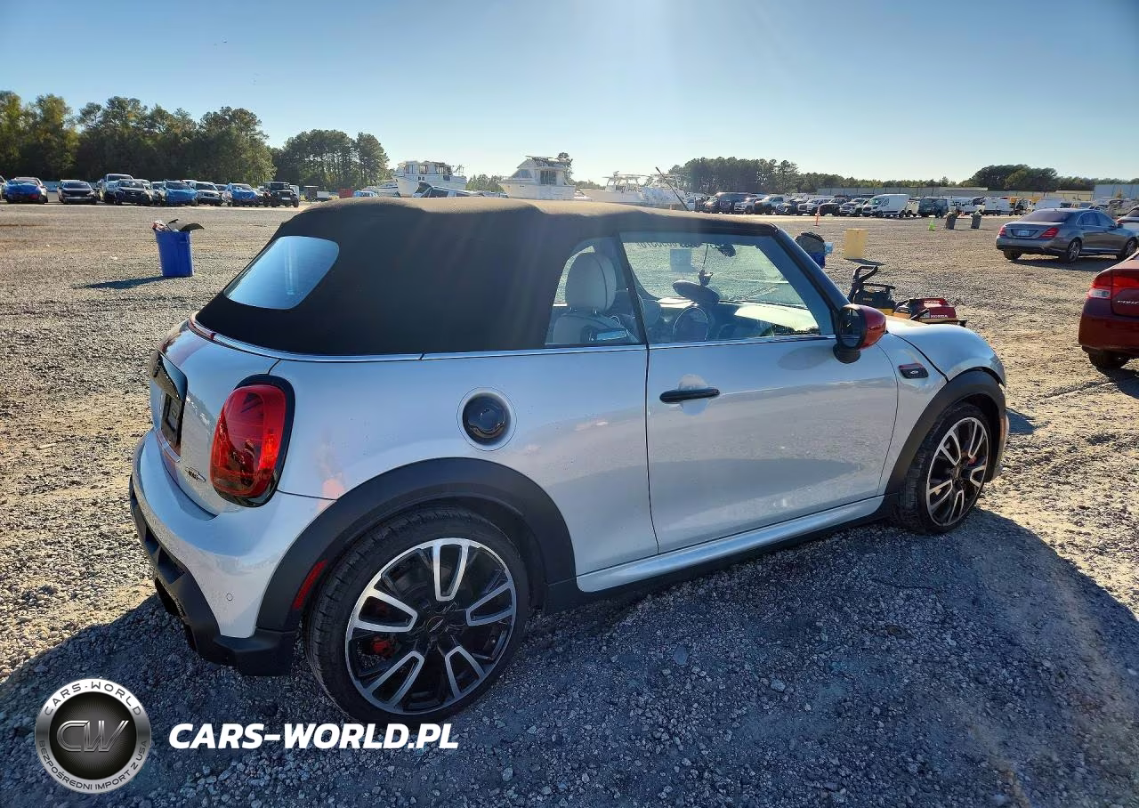2023 Mini Cooper John Cooper Works VIN:WMW63DL0XP3P33814 - 3