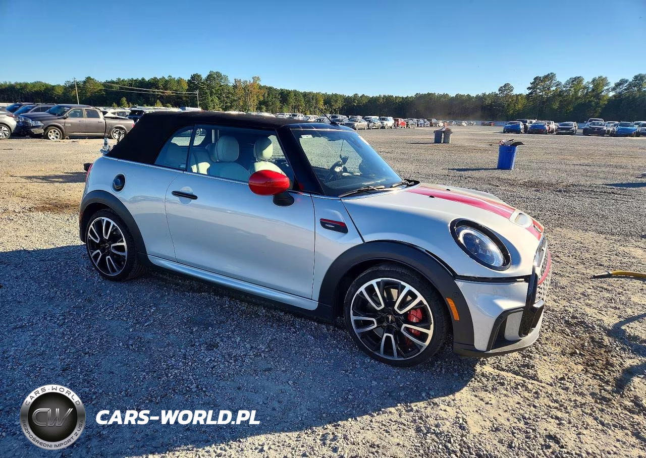 2023 Mini Cooper John Cooper Works VIN:WMW63DL0XP3P33814 - 4