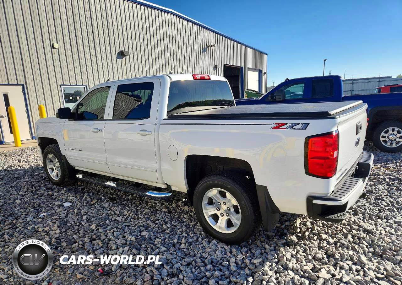 2018 Chevrolet Silverado K1500 Lt VIN:3GCUKREC6JG572917 - 2