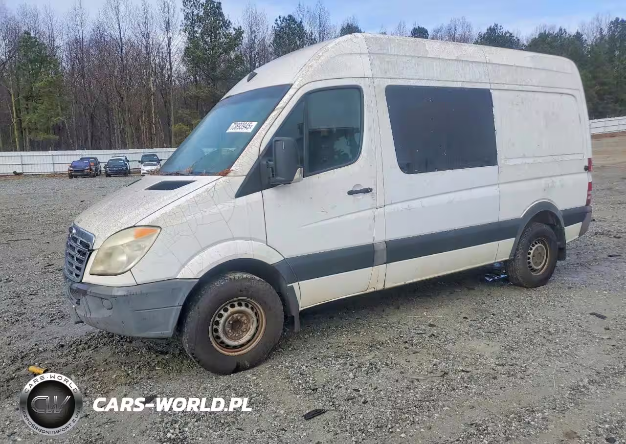 2011 Freightliner Sprinter 2500 Delivery Van