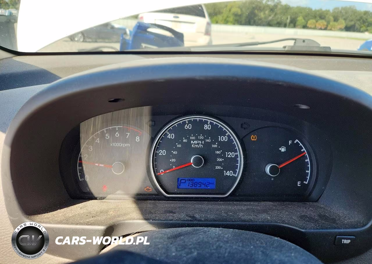 2010 Hyundai Elantra Gls VIN:KMHDU4AD9AU182740 - 9