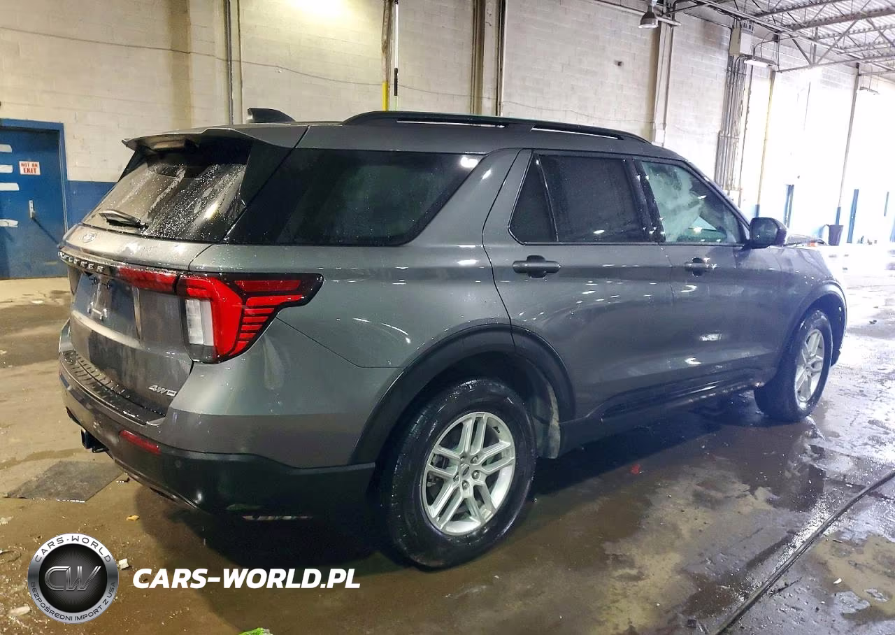 2026 Ford Explorer Active VIN:1FMUK8DH8TGA11118 - 3