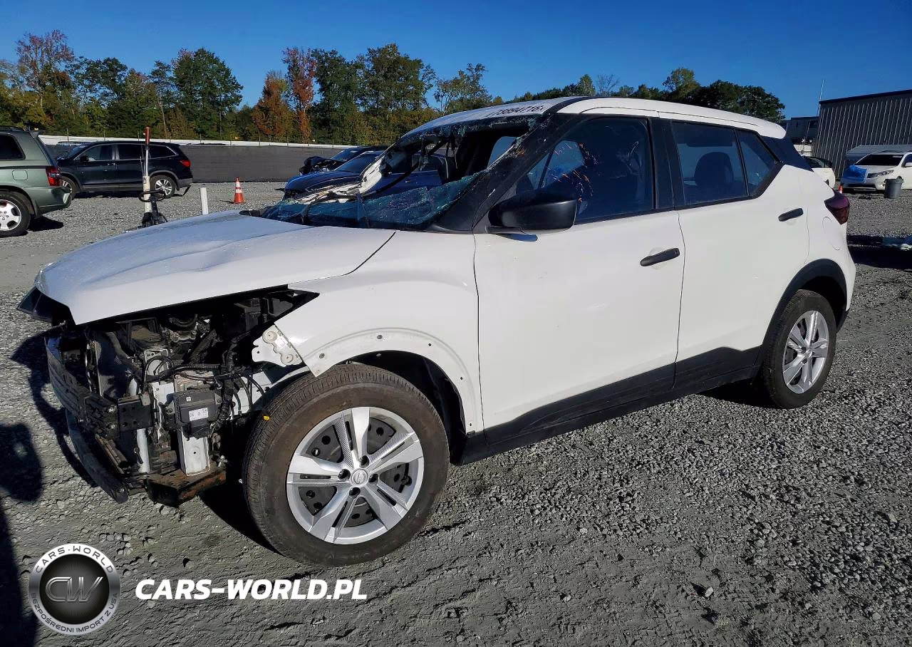 2021 Nissan Kicks S