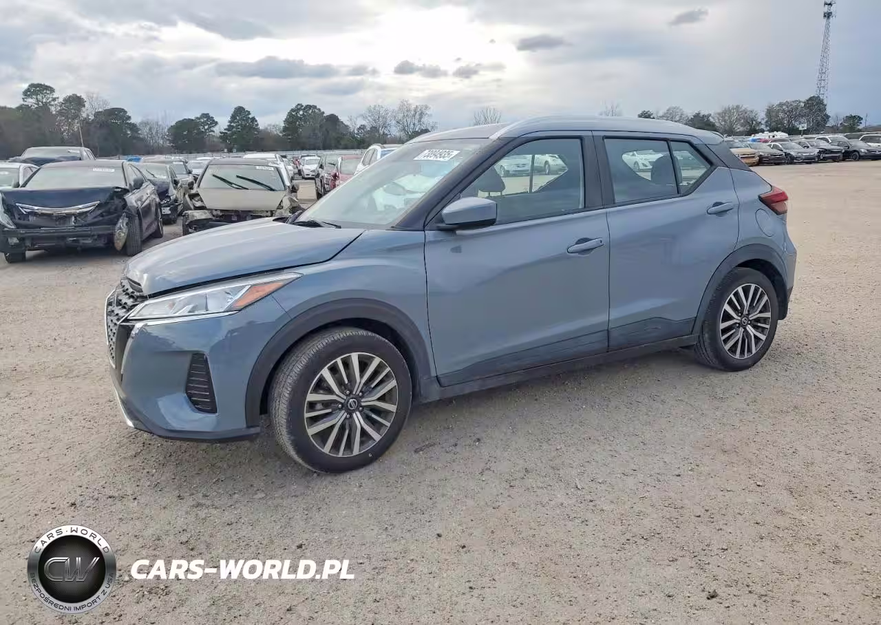 2021 Nissan Kicks Sv