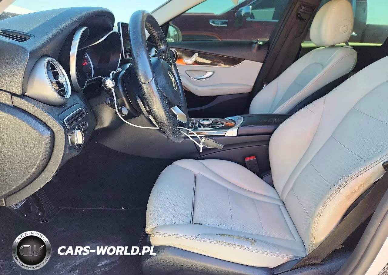 2017 Mercedes-Benz C 300 VIN:55SWF4JB0HU200355 - 7