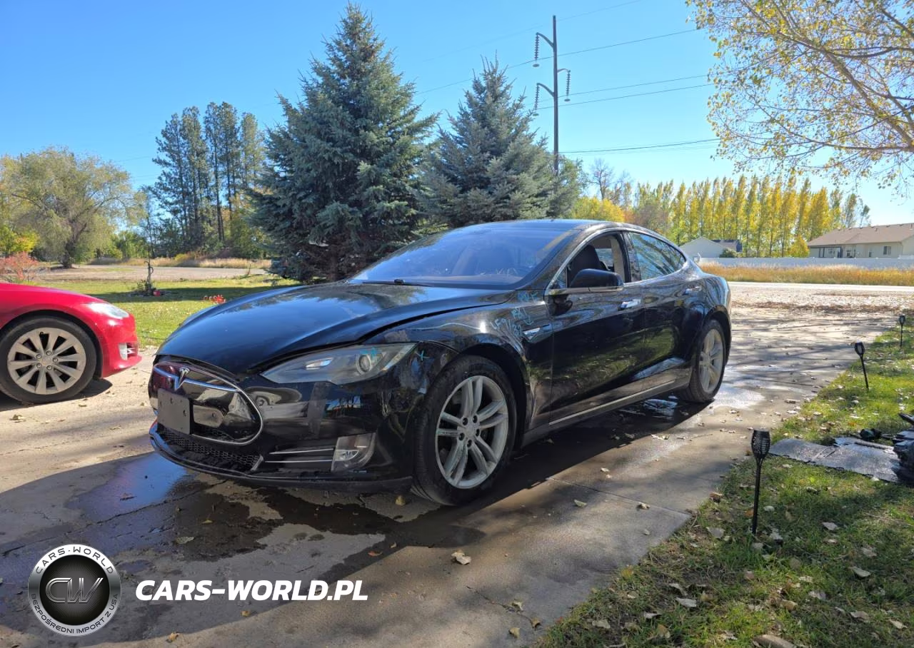 2014 Tesla Model S VIN:5YJSA1H12EFP35855 - 2