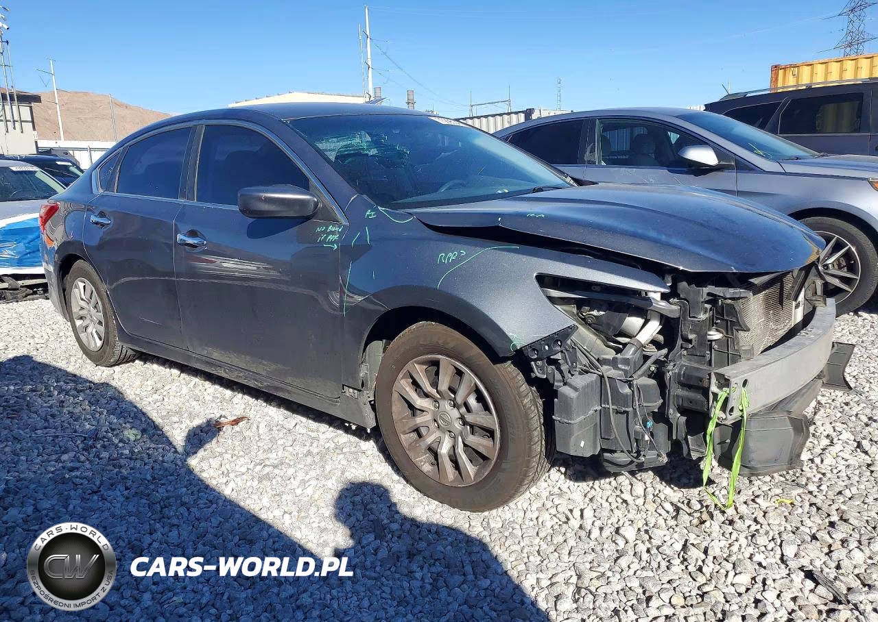 2017 Nissan Altima 2.5 S VIN:1N4AL3AP1HN336463 - 4