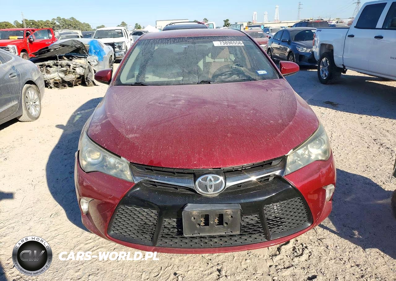 2015 Toyota Camry Se VIN:4T1BF1FK5FU887386 - 5