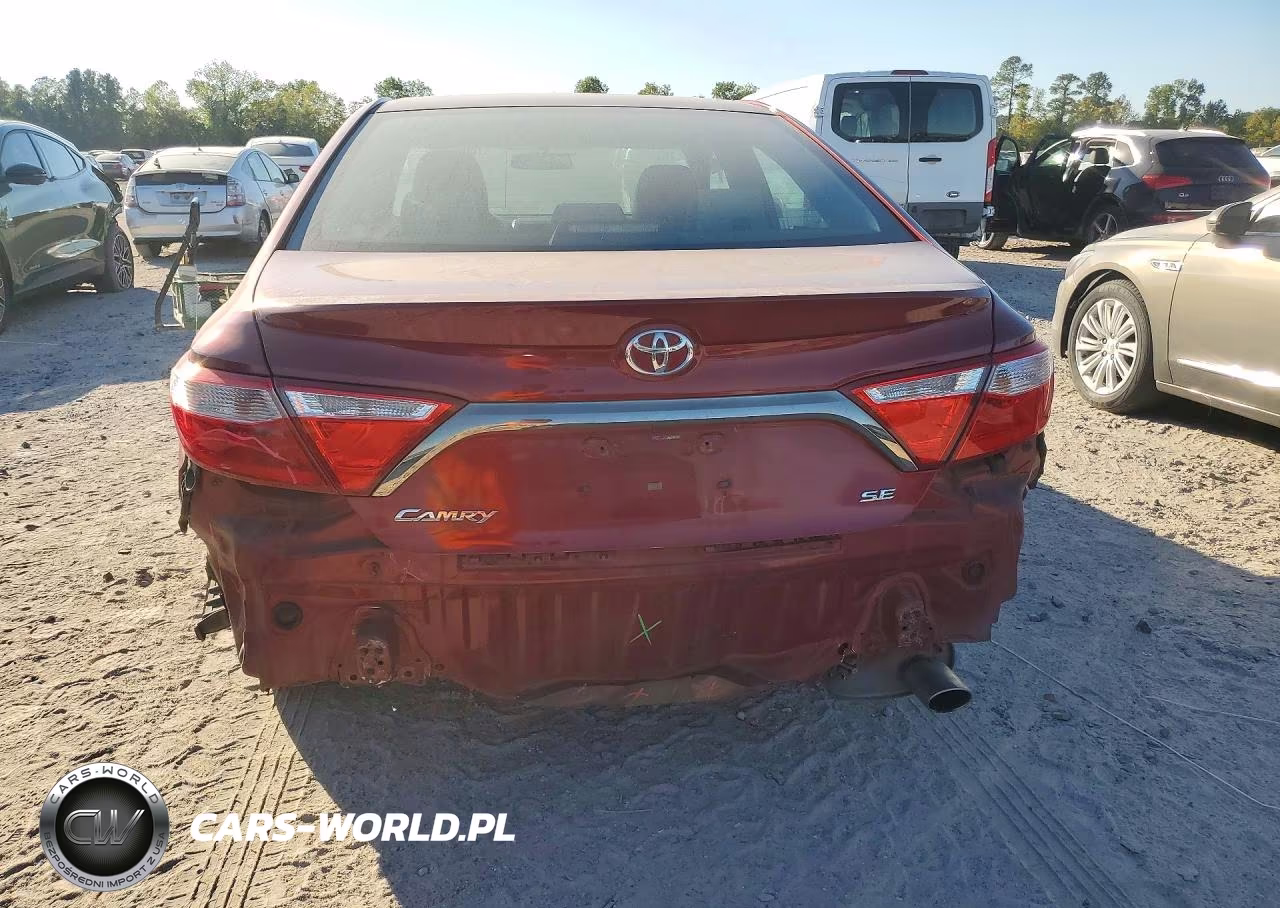 2015 Toyota Camry Se VIN:4T1BF1FK5FU887386 - 6