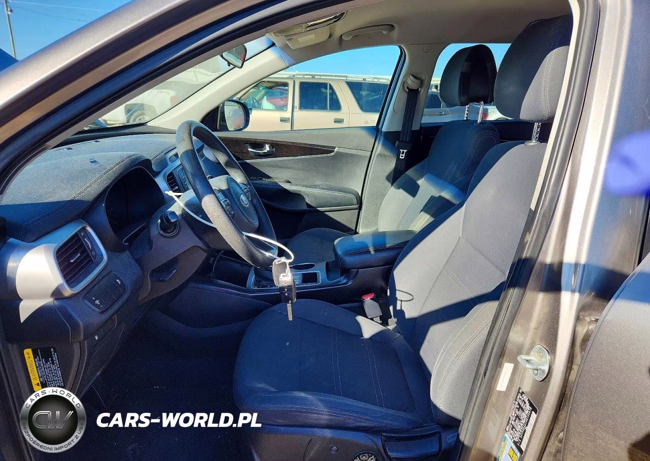 2017 Kia Sorento Lx V6 VIN:5XYPGDA51HG193678 - 7
