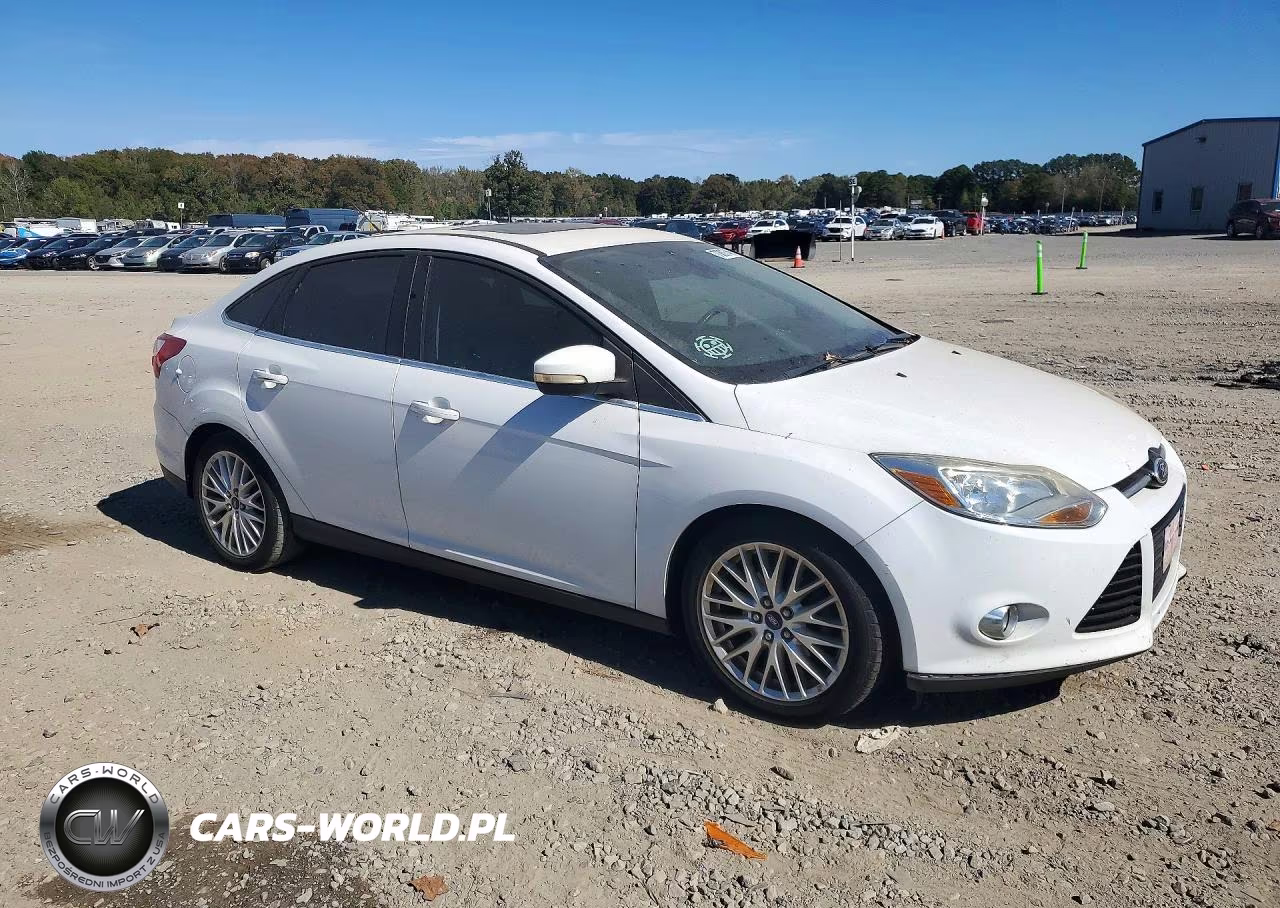 2012 Ford Focus Sel VIN:1FAHP3H24CL386758 - 4