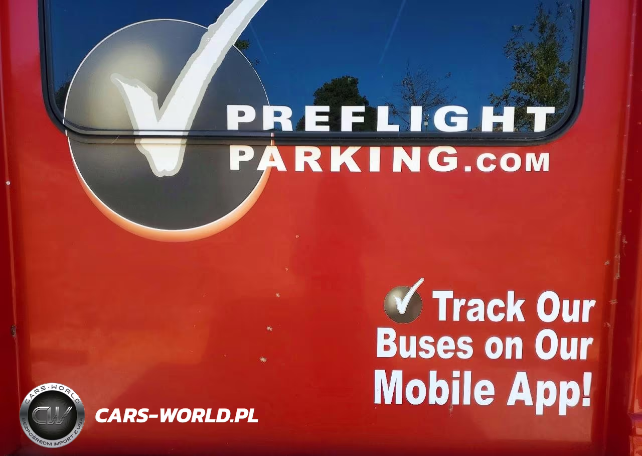 2018 Chevrolet Express Shuttle Bus VIN:1HA6GUCB3JN003288 - 10