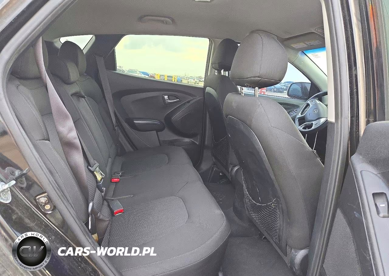2015 Hyundai Tucson Gls VIN:KM8JT3AF0FU064973 - 10
