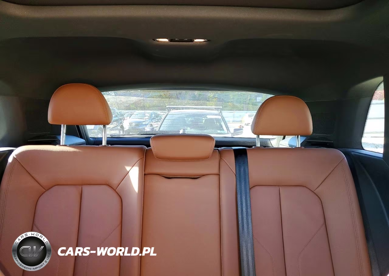 2022 Audi Q3 Premium Plus S Line 45 VIN:WA1EECF36N1005564 - 10