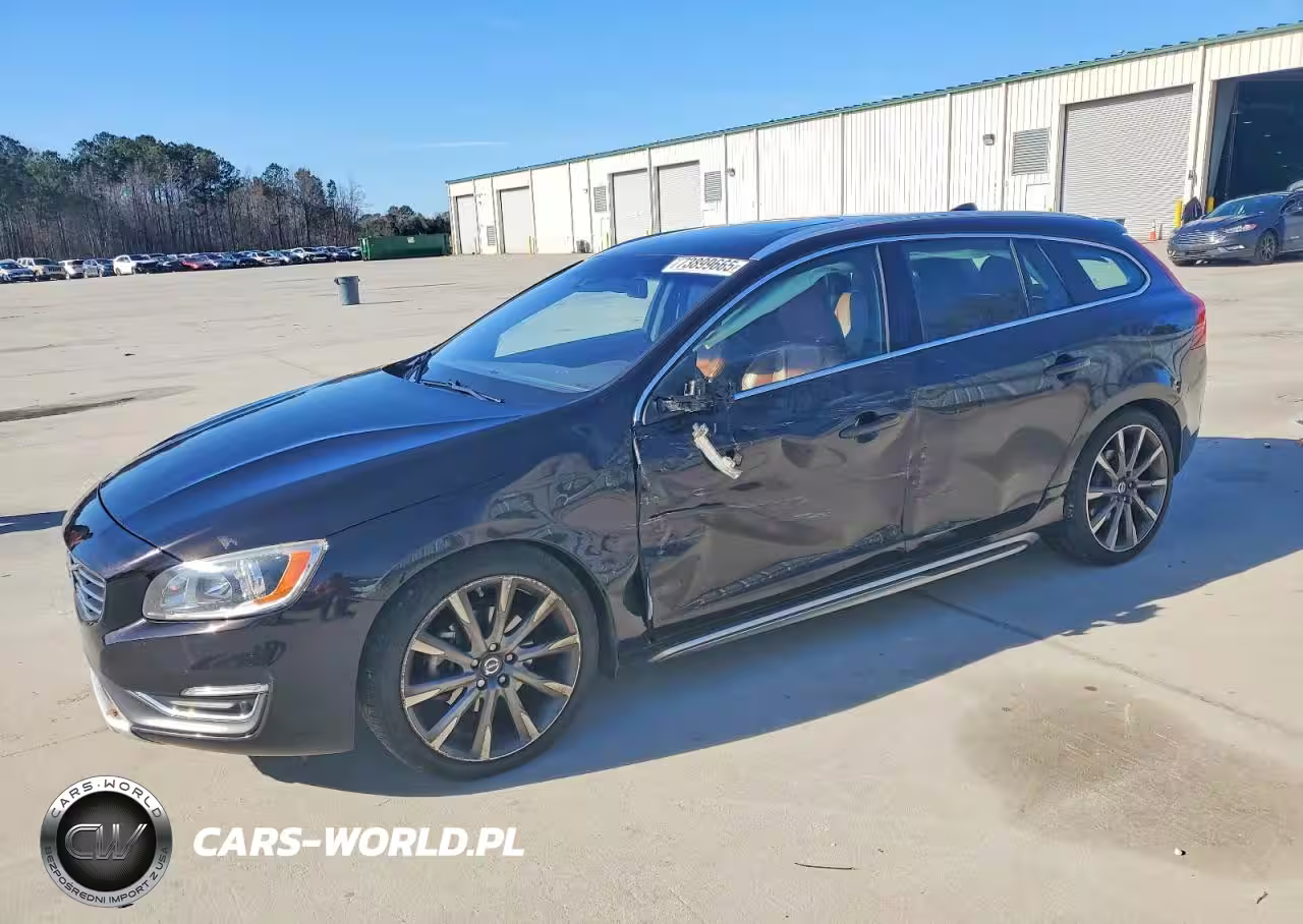 2015 Volvo V60 Premier