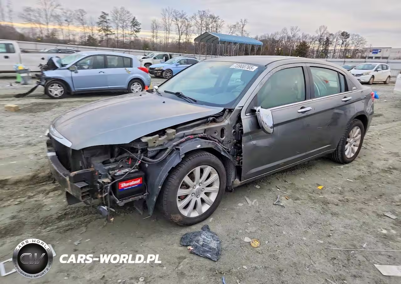 2013 Chrysler 200 Limited