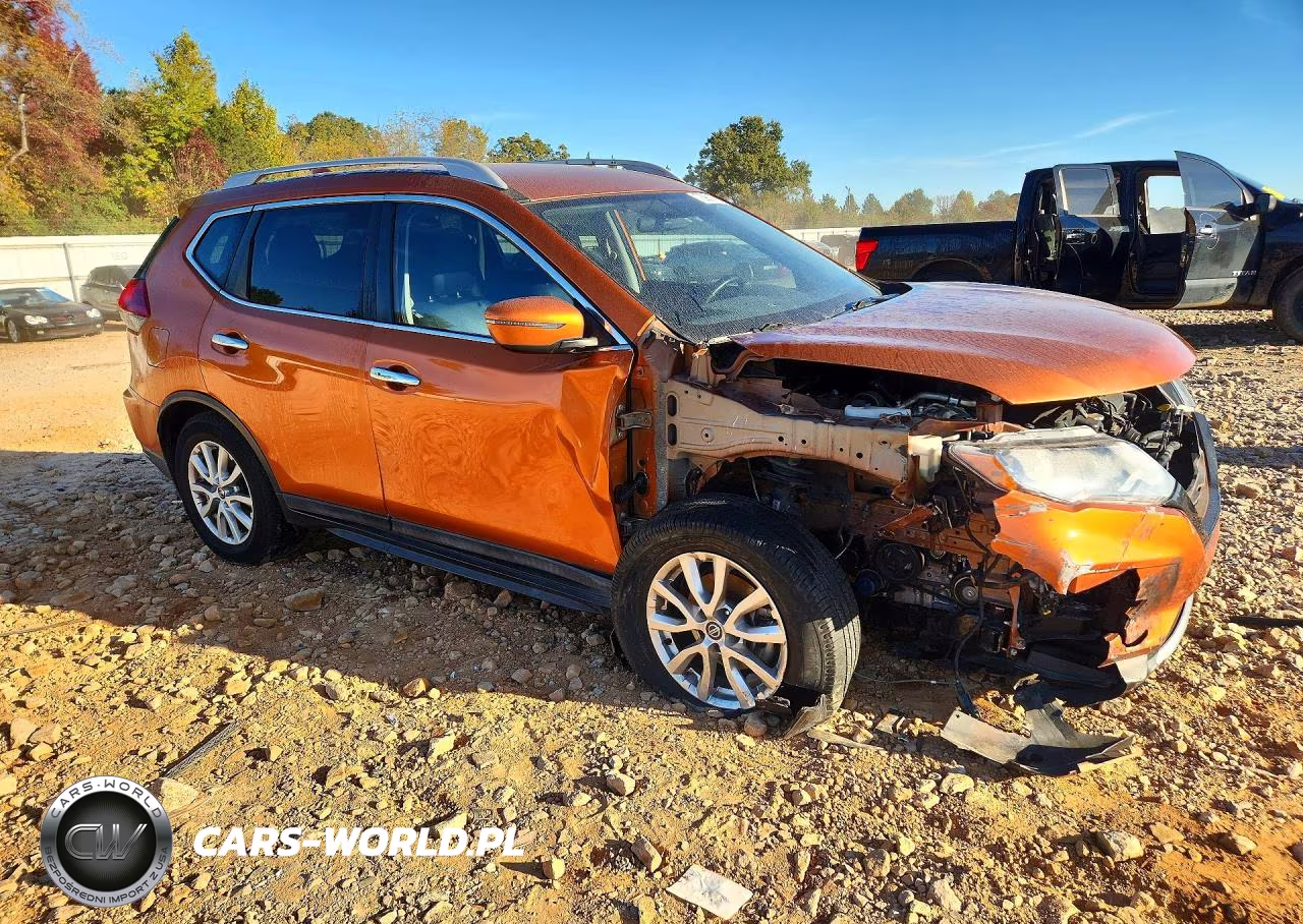 2018 Nissan Rogue Sv VIN:5N1AT2MT0JC805956 - 4