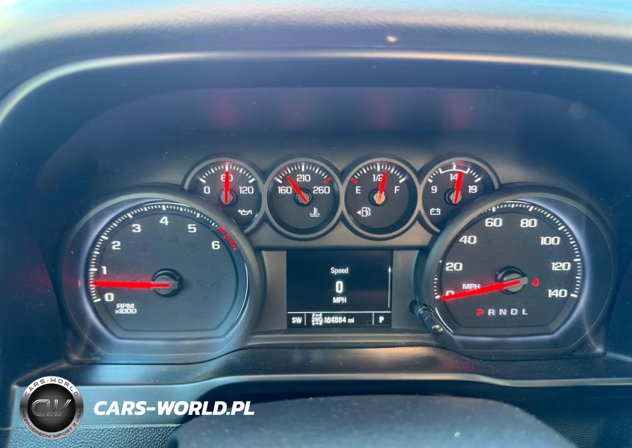 2021 Chevrolet Silverado K1500 Custom VIN:3GCPYBEH4MG182644 - 10