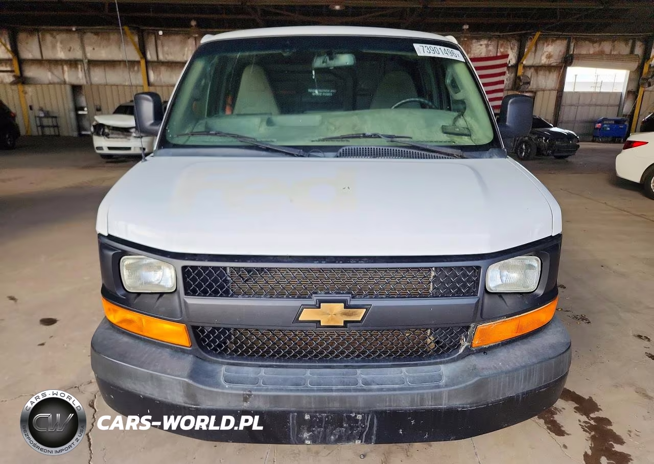 2017 Chevrolet Express G2500 VIN:1GCWGAF17H1316089 - 5