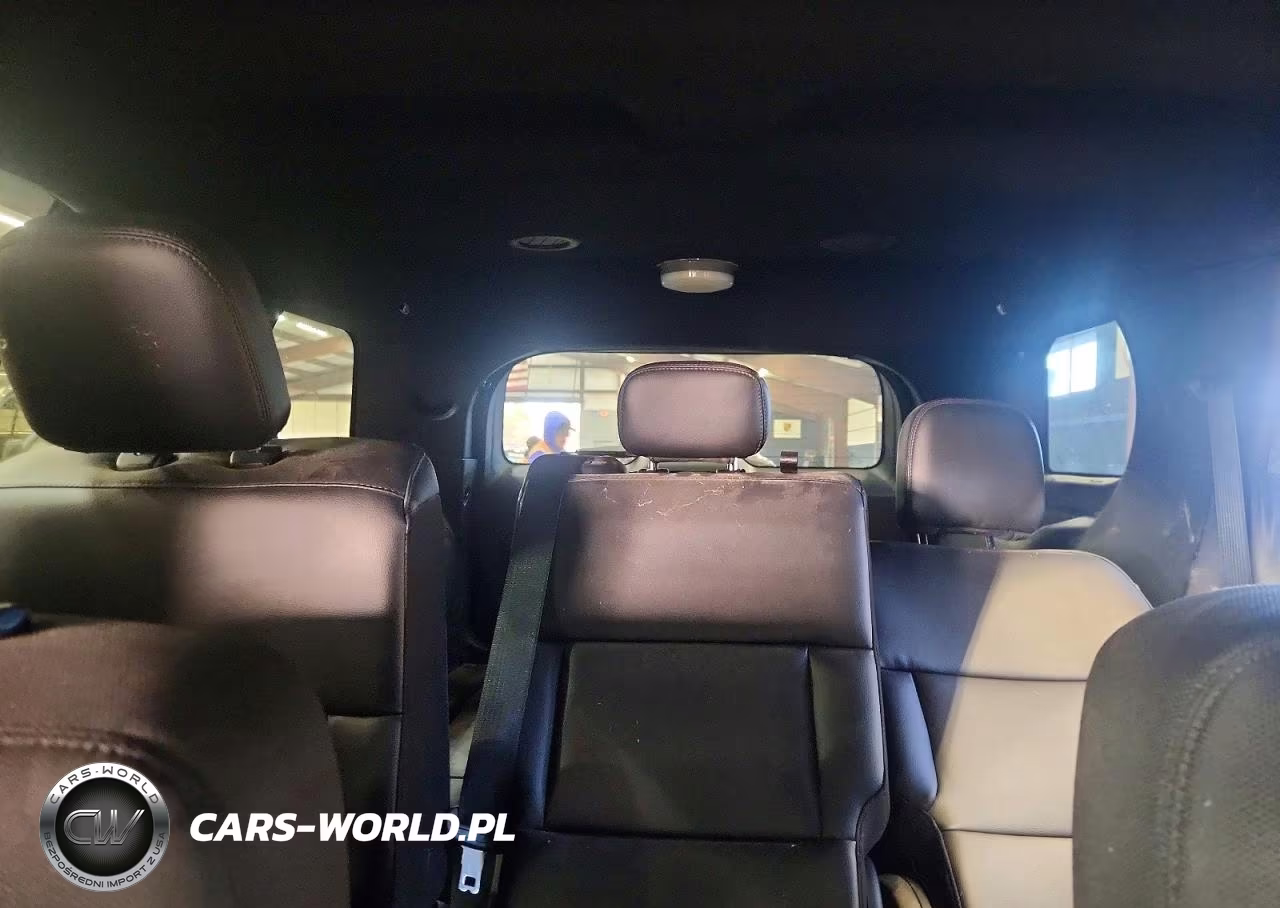 2019 Ford Explorer Police Interceptor VIN:1FM5K8AR4KGB23916 - 10