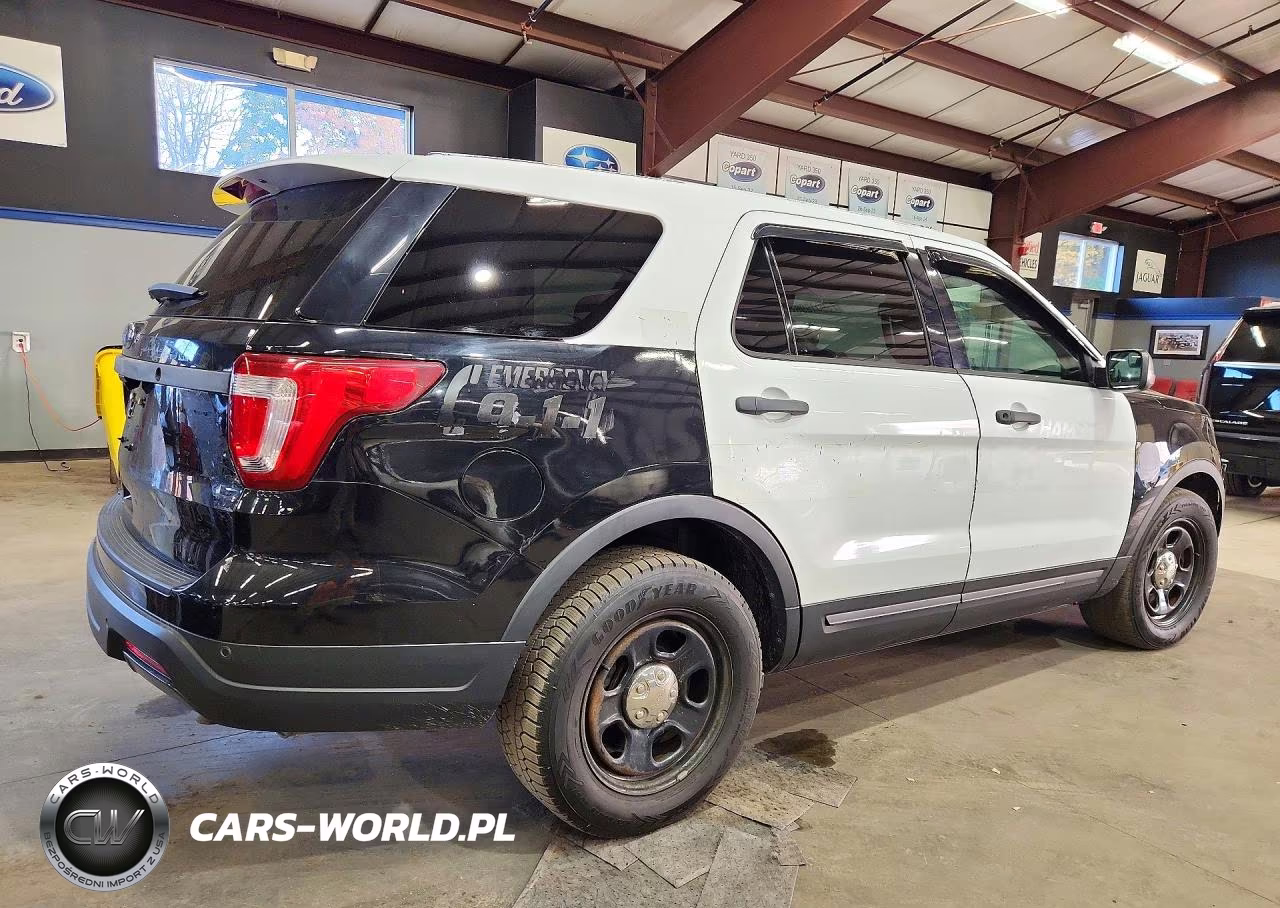 2019 Ford Explorer Police Interceptor VIN:1FM5K8AR4KGB23916 - 3