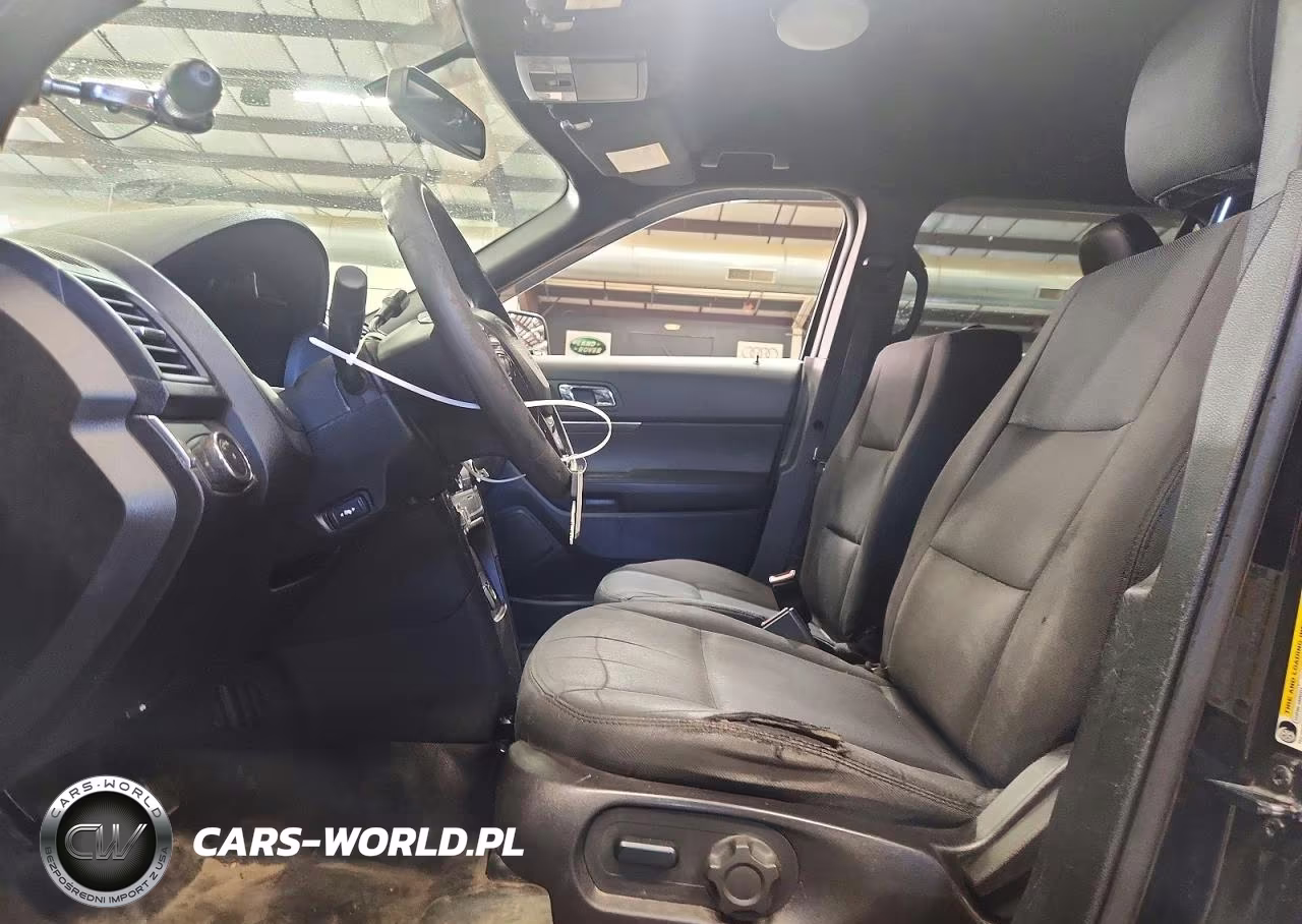 2019 Ford Explorer Police Interceptor VIN:1FM5K8AR4KGB23916 - 7