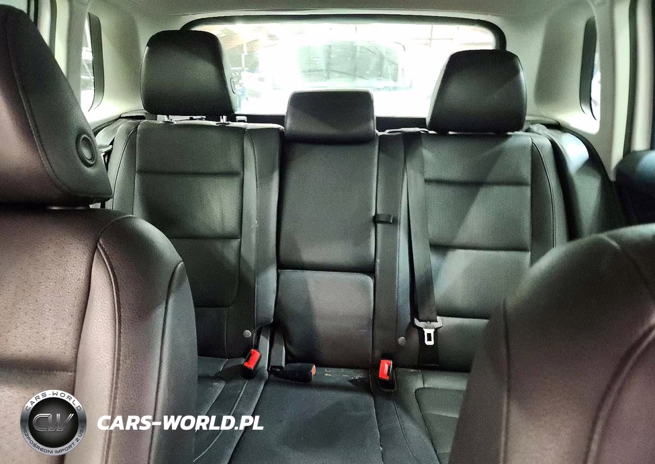 2012 Volkswagen Tiguan S VIN:WVGBV7AX5CW545462 - 10