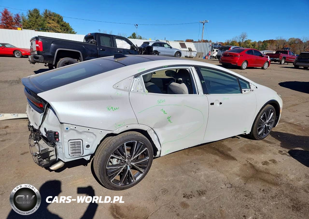 2025 Toyota Prius Xle VIN:JTDADABU4S3028223 - 3