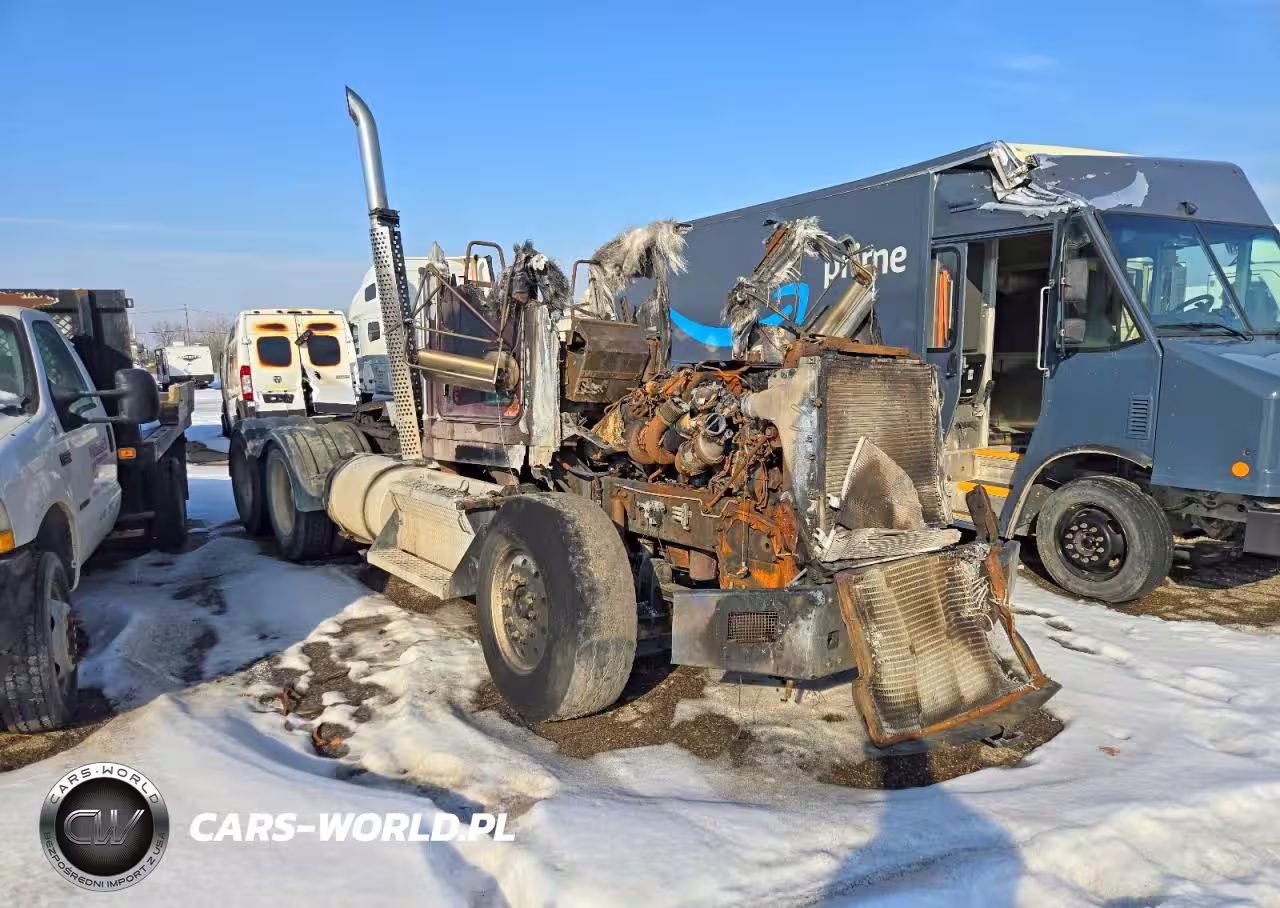 2008 Kenworth Construction T800