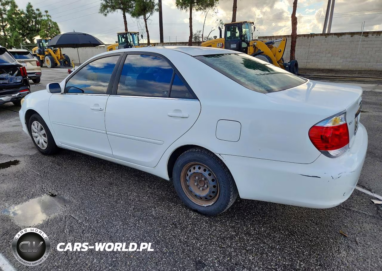 2006 Toyota Camry Le VIN:4T1BE32K16U725954 - 2