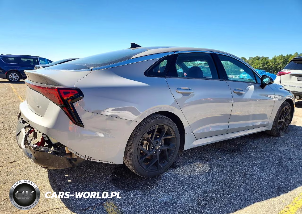 2026 Kia K5 Gt Line VIN:KNAG64J70T5411807 - 3